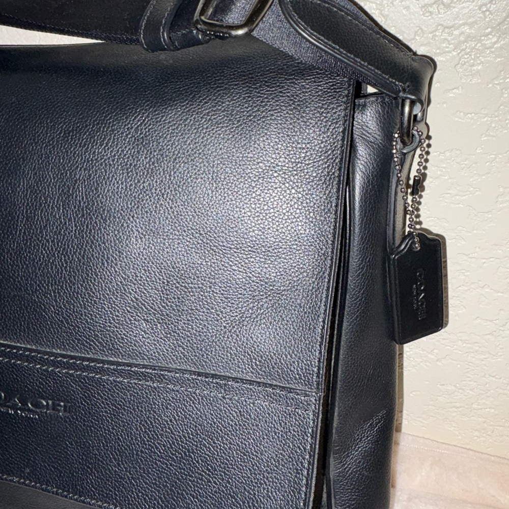 Coach Houston Leather Messenger Bag - Picture 2 of 3